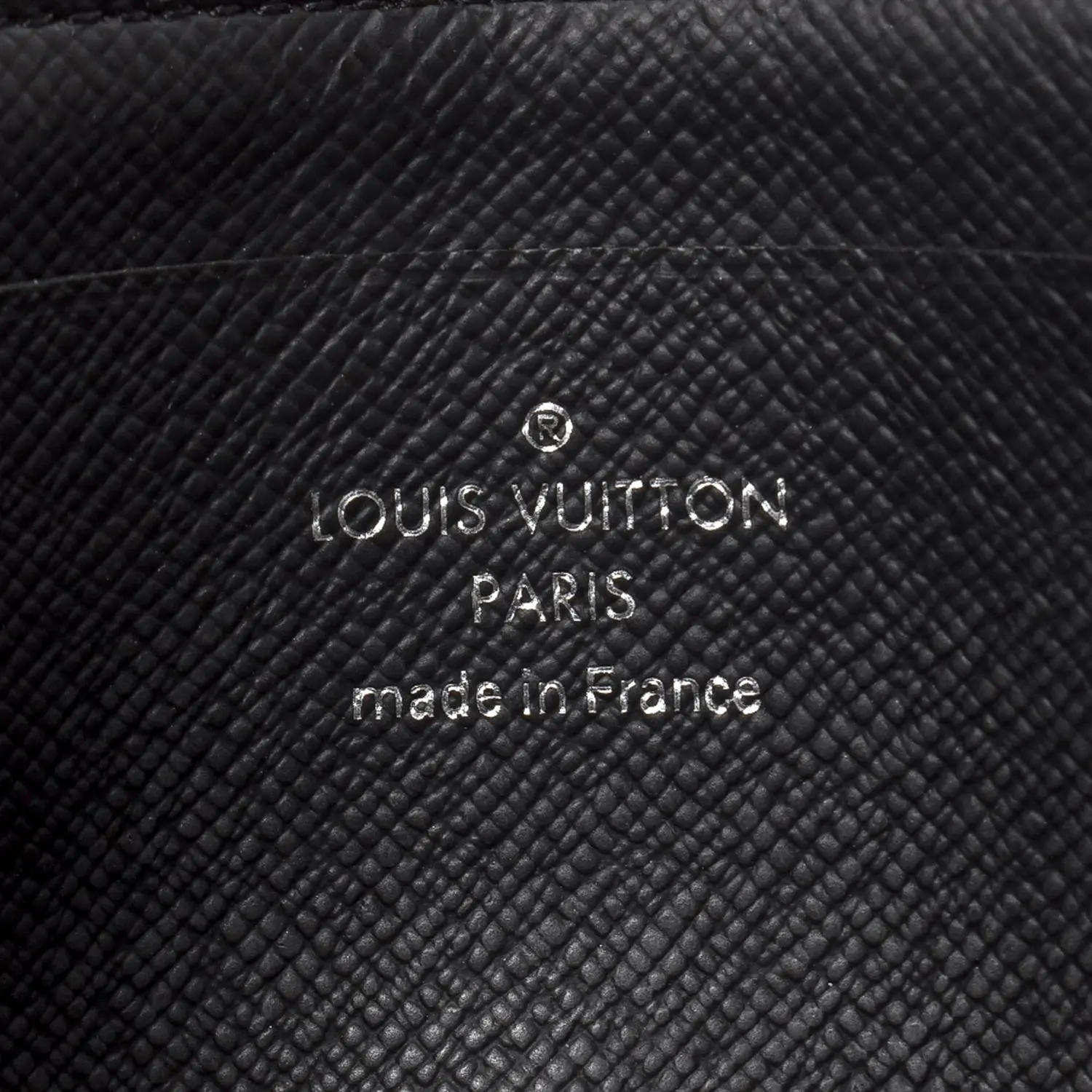 Louis Vuitton Limited Edition Monogram Eclipse Porto Monet Joule 6 Louis Vuitton Limited Edition Monogram Eclipse Porto Monet Joule - Image 4