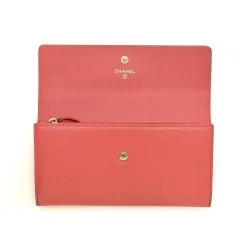 Chanel CC Logo Continental Wallet -Jewelry Accessories 273c0db0 1741 47a1 b4ad c84bf5b8d4ce