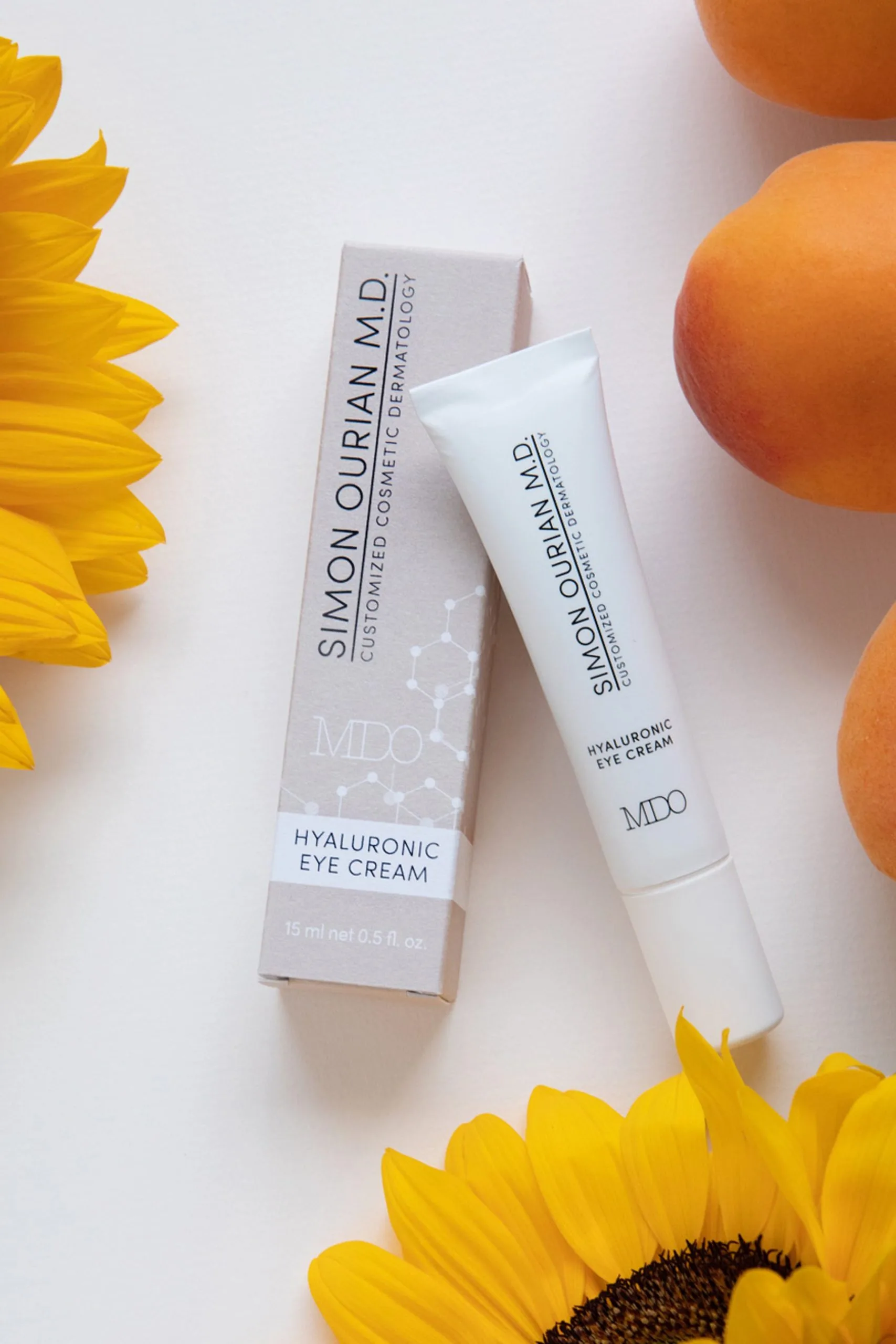 MDO Simon Ourian M.D. Hyaluronic Eye Cream 5 MDO Simon Ourian M.D. Hyaluronic Eye Cream - Image 3