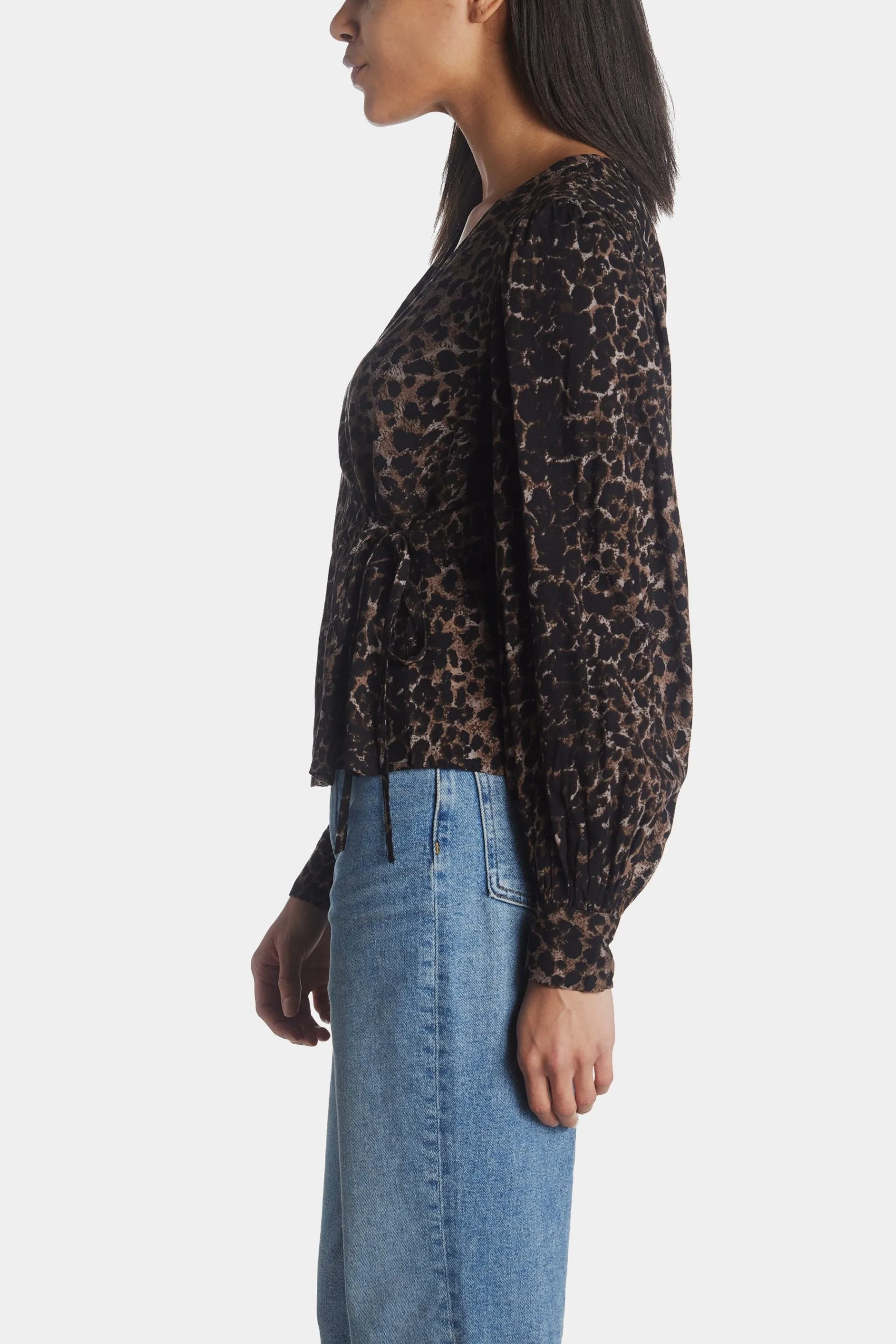 Vero Moda Kittie Long Sleeve Wrap Top 6 Vero Moda Kittie Long Sleeve Wrap Top - Image 4