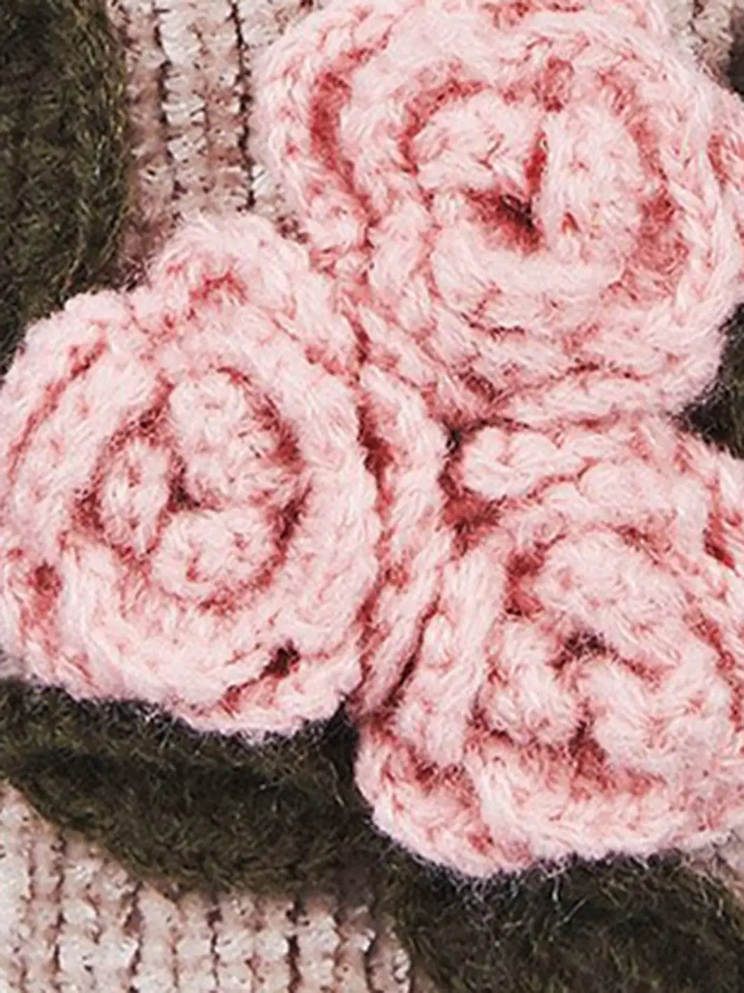 MeMoi Coming Up Roses Chenille Sherpa-Lined Slippers 4 MeMoi Coming Up Roses Chenille Sherpa-Lined Slippers - Image 2