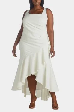 Adrianna Papell Scoop Neck Gown
