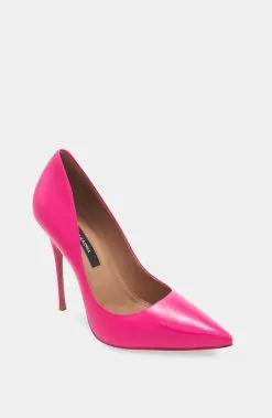 BCBGMAXAZRIA Nova Pointed Toe Pump -Jewelry Accessories 6709efc0 847d 411e b0d6 e6a114cd5bfa