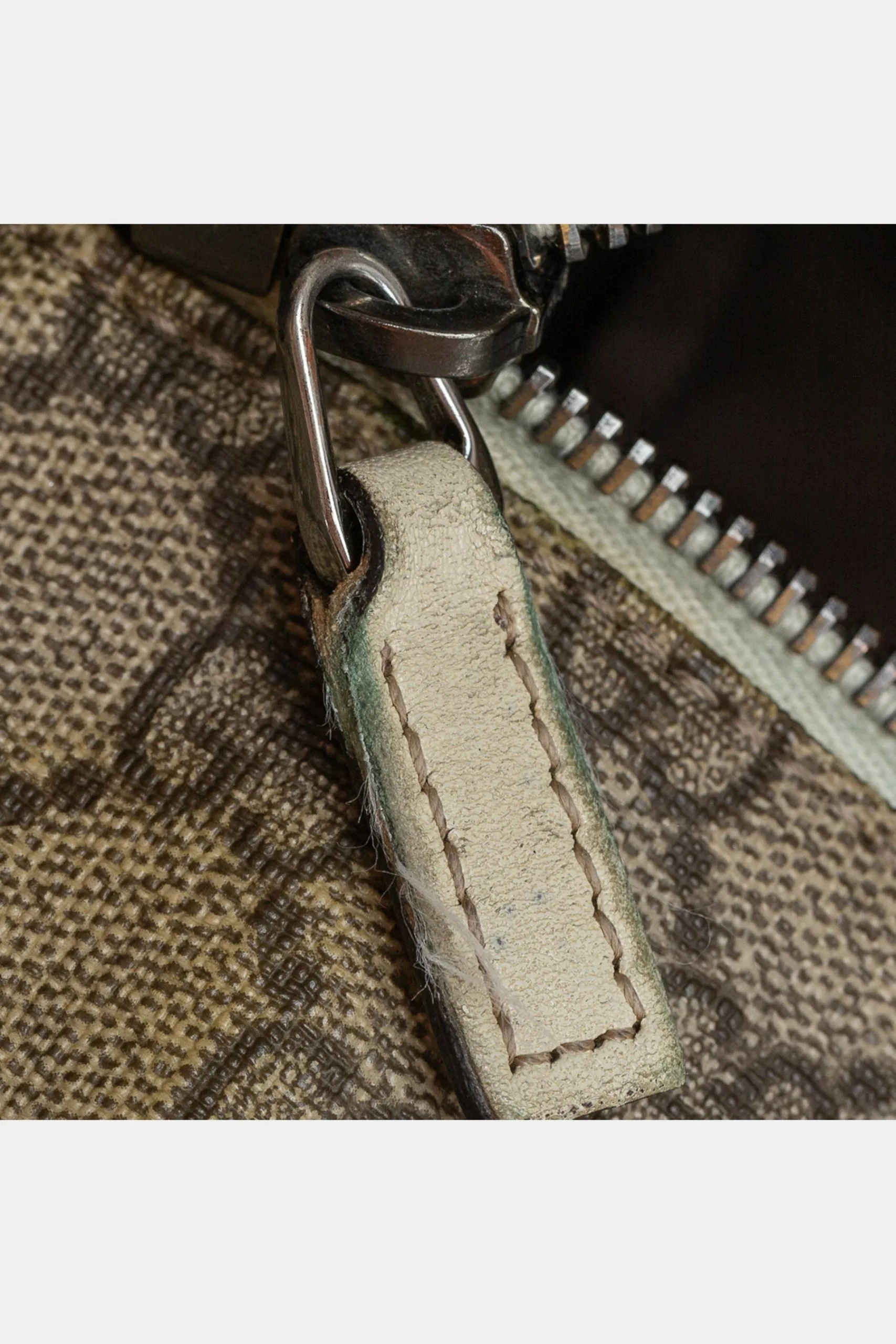 Gucci GG Canvas Tote Bag 8 Gucci GG Canvas Tote Bag - Image 6