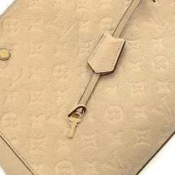 Louis Vuitton Montaigne MM Tote Bag -Jewelry Accessories 6eefd44b a525 4100 8e25 ec02710658c3 71a71d3c 6cef 4adc a59e bfafc9ae1765