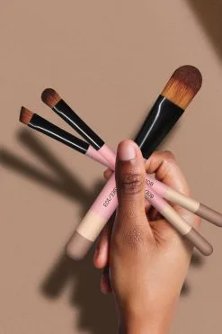 Otis Batterbee The Total Face Makeup Brush Set 15 Otis Batterbee The Total Face Makeup Brush Set -Jewelry Accessories 98d6c51c fa81 45bd 98c0 6ecef586a1f9