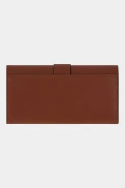 True Religion Handbags Horseshoe Wallet -Jewelry Accessories 9c6d0ad8 1e6a 4f11 946b d1fade61aea4