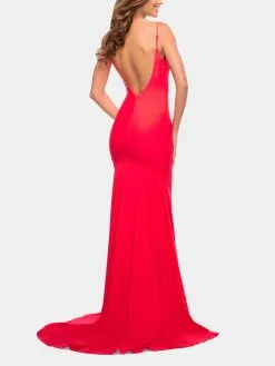 La Femme Chic Luxe Jersey Gown -Jewelry Accessories d5b8dcc3 8200 4b96 9b56 a8074d8b7154