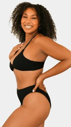 Dippin' Daisy's Zen Bikini Top -Jewelry Accessories d9742a59 5286 4eb4 a1b5 eed2f466a139 53dfb2fd 8e67 4d98 966d 6402fb8e6b4d