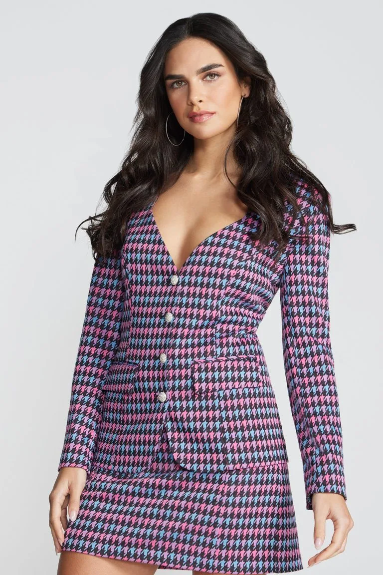 L&T Fitted Sweetheart Neck Blazer 3 L&T Fitted Sweetheart Neck Blazer